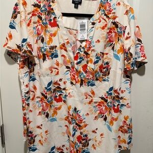 Torrid Women's Floral V-Neck Blouse - Multicolor